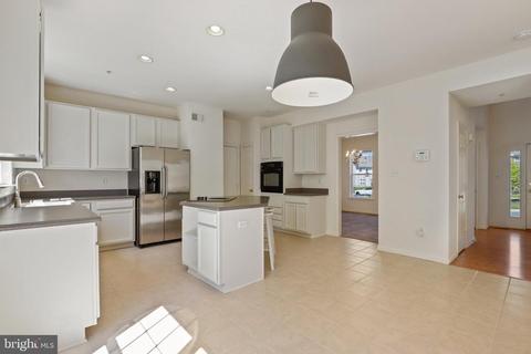 1026 Storrington Dr, Frederick, MD 21702 photo 14