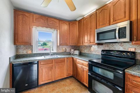 519 Pearl St, Frederick, MD 21701 photo 8