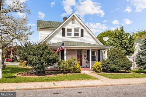 519 Pearl St, Frederick, MD 21701 photo 1