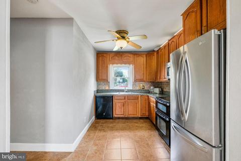 519 Pearl St, Frederick, MD 21701 photo 9