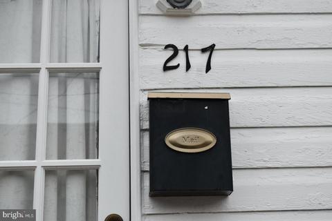 217 E 6th St, Frederick, MD 21701 photo 2