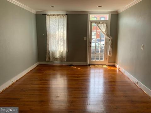 217 E 6th St, Frederick, MD 21701 photo 3