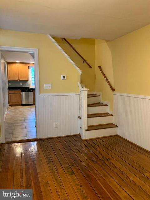 217 E 6th St, Frederick, MD 21701 photo 4