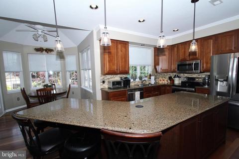 5411 Chillingham Pl, Frederick, MD 21703 photo 10