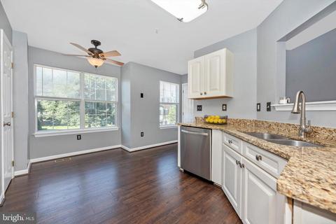 7135 Oberlin Cir, Frederick, MD 21703 photo 24