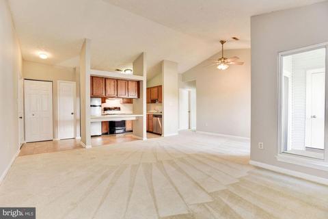 2149 Wainwright Ct #2D, Frederick, MD 21702 photo 7