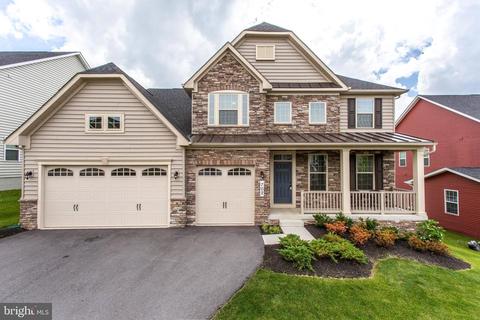702 Potterfields Ct, Brunswick, MD 21716 photo 3