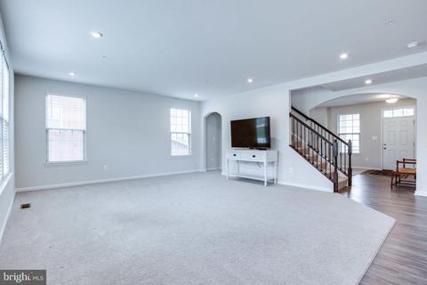702 Potterfields Ct, Brunswick, MD 21716 photo 18