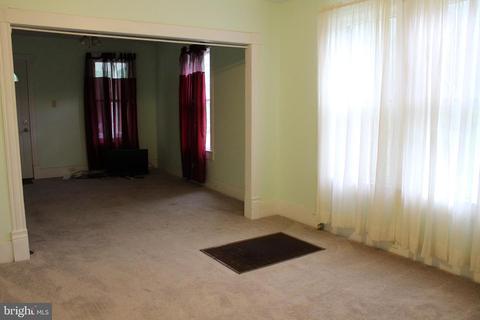 231 E Main St, Kitzmiller, MD 21538 photo 5