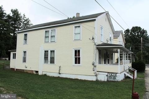 231 E Main St, Kitzmiller, MD 21538 photo 2