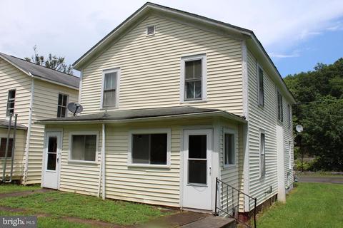 231 E Main St, Kitzmiller, MD 21538 photo 3