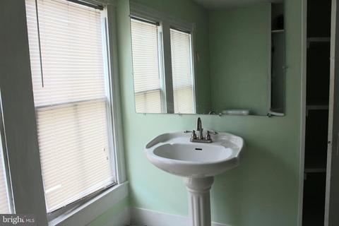 231 E Main St, Kitzmiller, MD 21538 photo 17