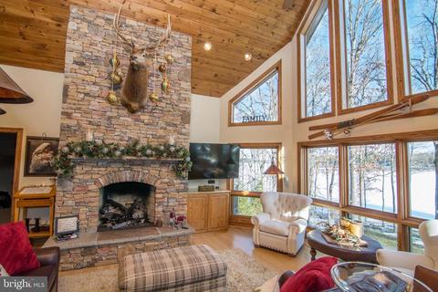 827 Crows Point Rd, Swanton, MD 21561 photo 8