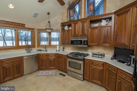 827 Crows Point Rd, Swanton, MD 21561 photo 12