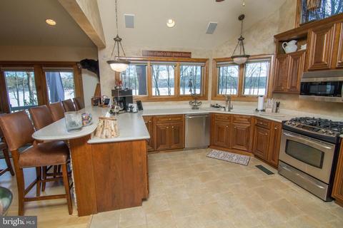 827 Crows Point Rd, Swanton, MD 21561 photo 11