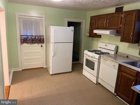 222 E, Oakland, MD 21550 photo 9
