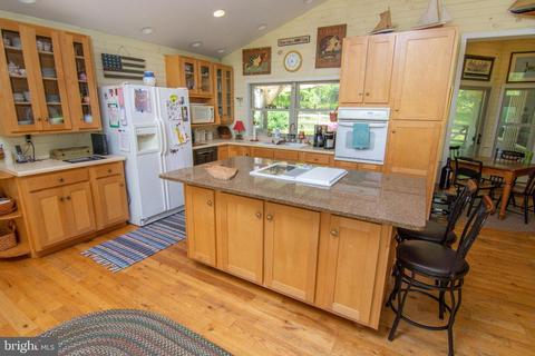 754 Crows Point Rd, Swanton, MD 21561 photo 17
