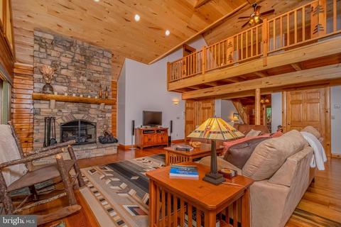 11 Maple Leaf Ln, Swanton, MD 21561 photo 10