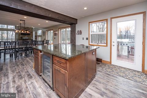 2529 Marsh Hl, Mc Henry, MD 21541 photo 4