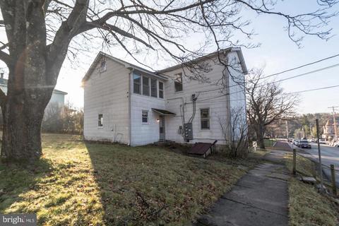 400 Alder St, Oakland, MD 21550 photo 3