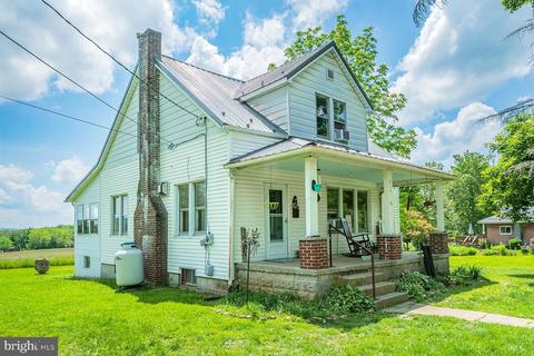 211 Sciota St, Oakland, MD 21550 photo 4