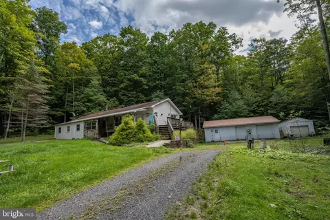 8804 Oakland Sang Run Rd, Oakland, MD 21550