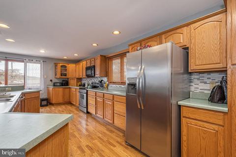 201 Crabtree Bottom Rd, Mc Henry, MD 21541 photo 14