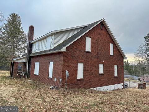 604 E Oak St, Oakland, MD 21550 photo 5