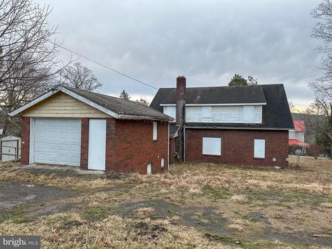 604 E Oak St, Oakland, MD 21550 photo 8