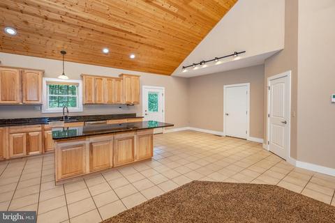 1094 Eagle Rock Rd, Oakland, MD 21550 photo 29