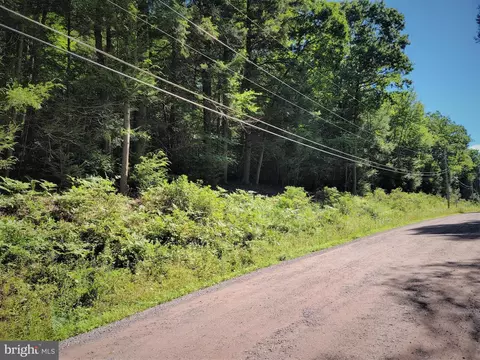 47 Hemlock Road, Grantsville, MD 21536