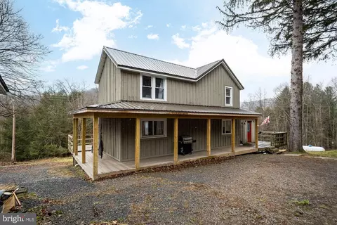 8081 Oakland Sang Run Rd, Oakland, MD 21550