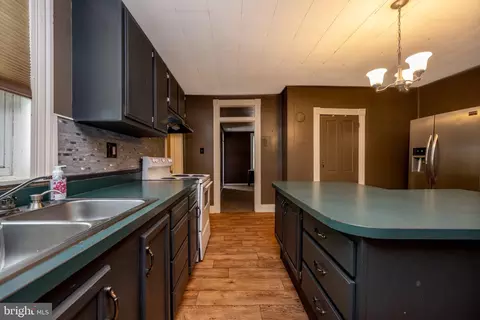 620 E Green St, Oakland, MD 21550 photo 22
