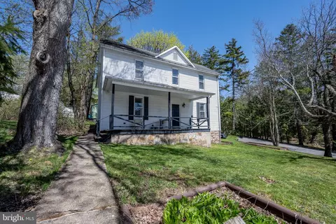 620 E Green St, Oakland, MD 21550 photo 6
