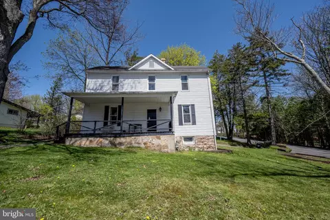 620 E Green St, Oakland, MD 21550 photo 5