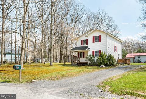 123 Spruce St, Oakland, MD 21550