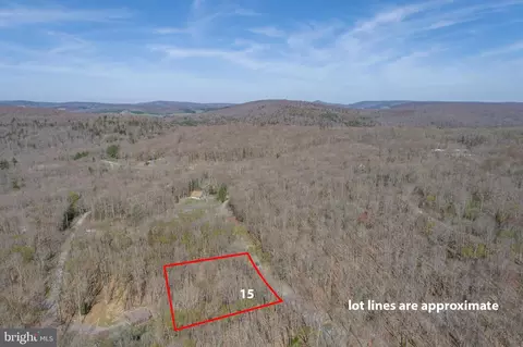 15 Fawn Dr, Oakland, MD 21550