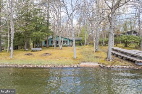 2236 Paradise Point Rd, Oakland, MD 21550