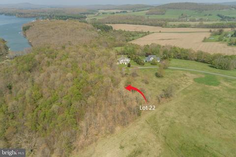 22 Overlook Drive, Oakland, MD 21550