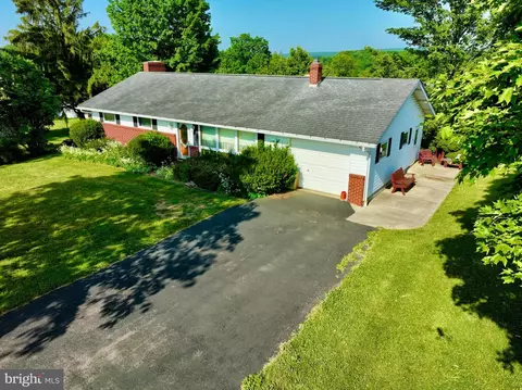 913 Springs Rd, Grantsville, MD 21536