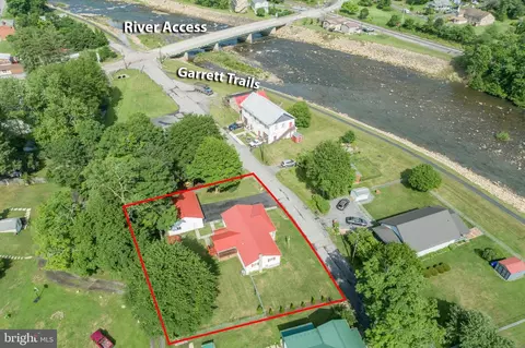 105 W Centre St, Kitzmiller, MD 21538