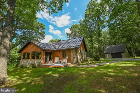 216 Ridge Rd, Swanton, MD 21561