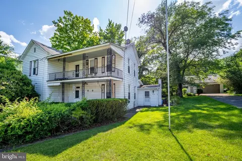 928 State St, Kitzmiller, MD 21538