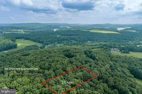3 New Harmony Road, Oakland, MD 21550