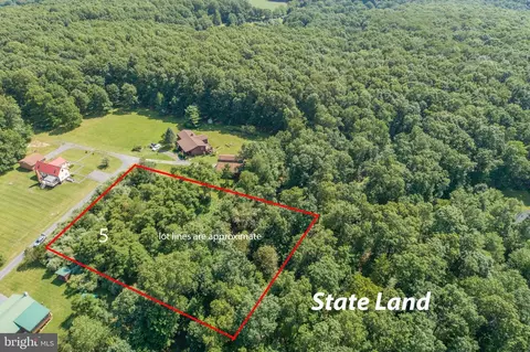 5 Warnick Way, Oakland, MD 21550