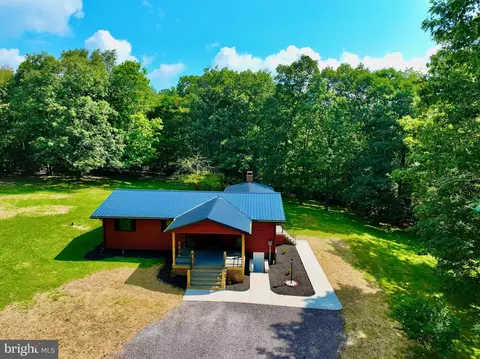 2482 Old Frostburg Rd, Frostburg, MD 21532