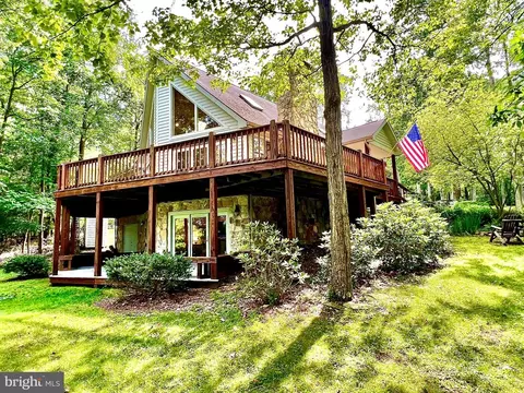 219 Mountainview Dr, Oakland, MD 21550