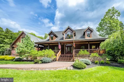 65 Golden Woods Ct, Swanton, MD 21561