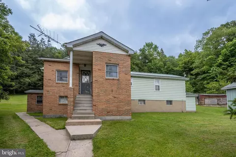2248 Finzel Rd, Frostburg, MD 21532