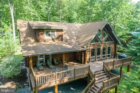 1174 Stockslager Rd, Oakland, MD 21550